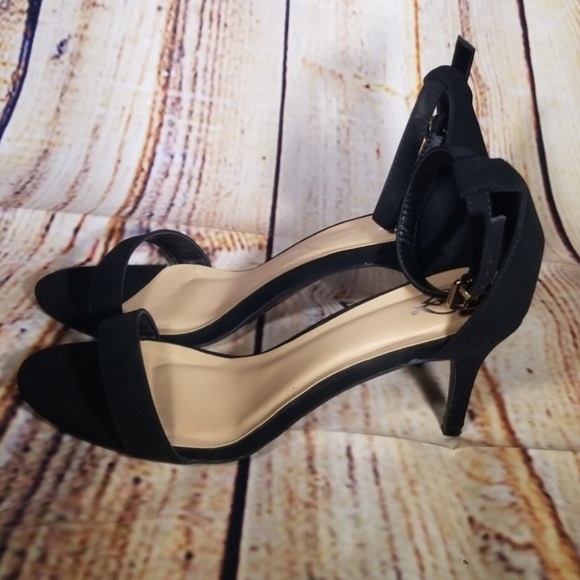 Black Strap 3” Heel/ Sandal - Picture 2 of 4